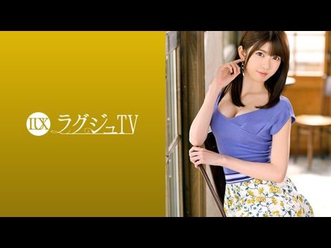  约会KTV-白人少年在慢动作中享受着巨大的非洲裔美国阴茎 - 快影AV